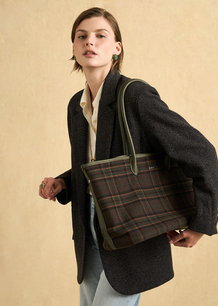 Tote bag nalì a spalla kassydy double verde in plaid marrone scuro con manici e bordi in pelle verde oliva