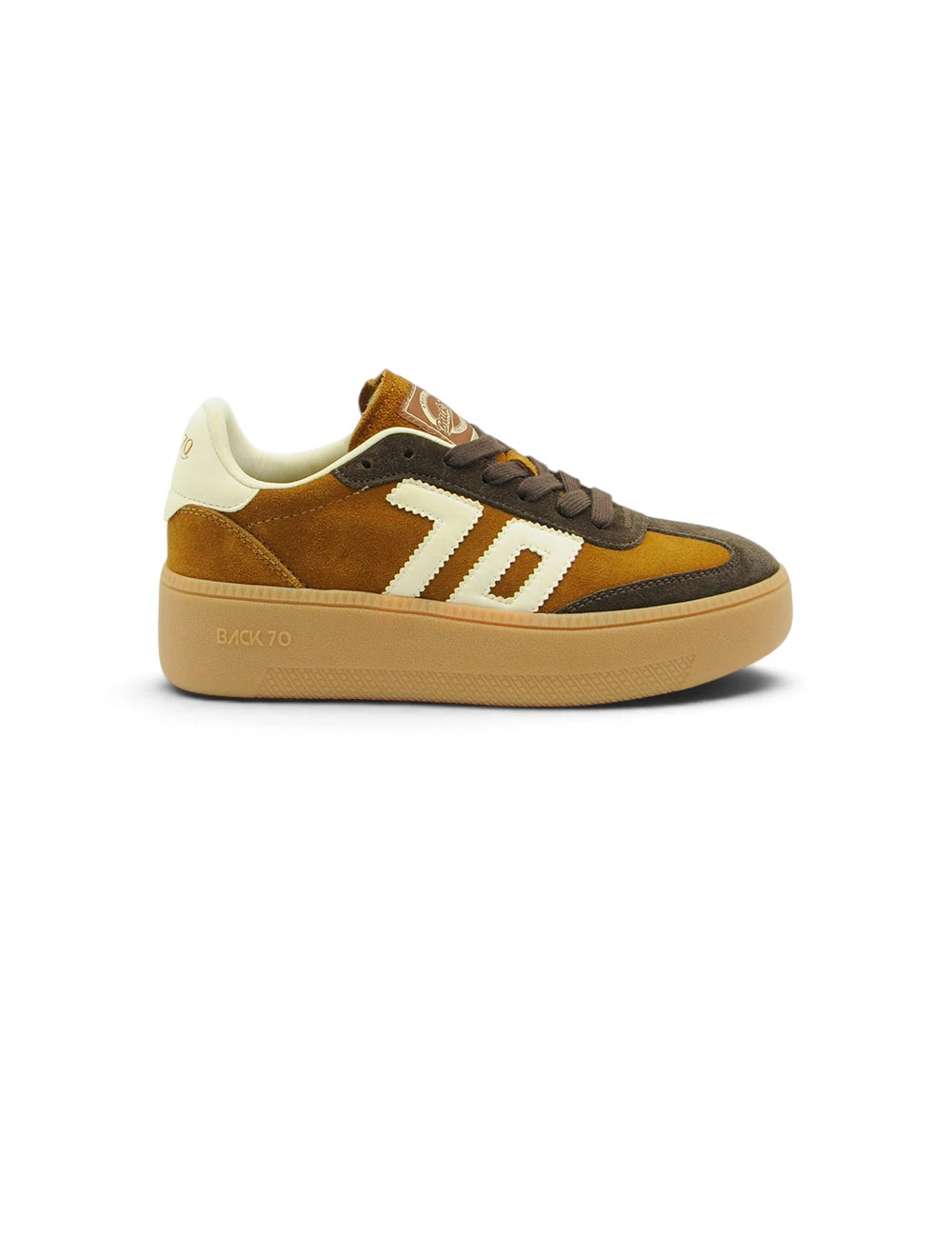 Scarpa bassa back 70 sneakers xxl in suede marrone e senape con logo cream 70 e suola in gomma tan