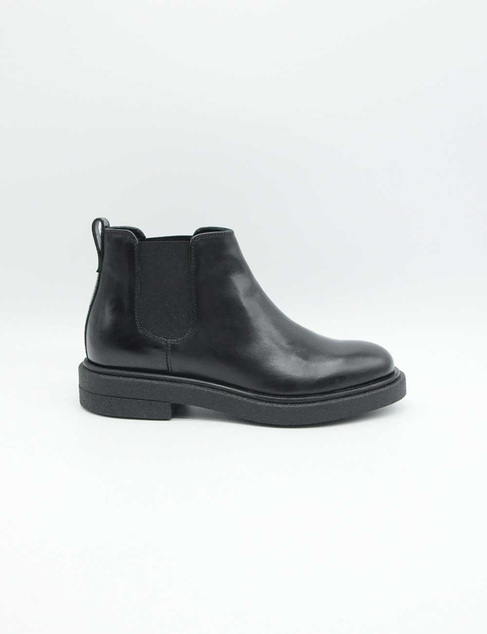 Carmens Beatles Brook Low