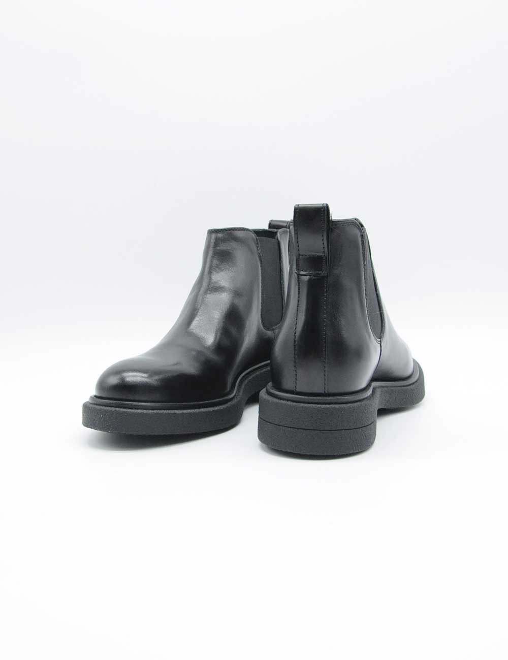 Carmens Beatles Brook Low