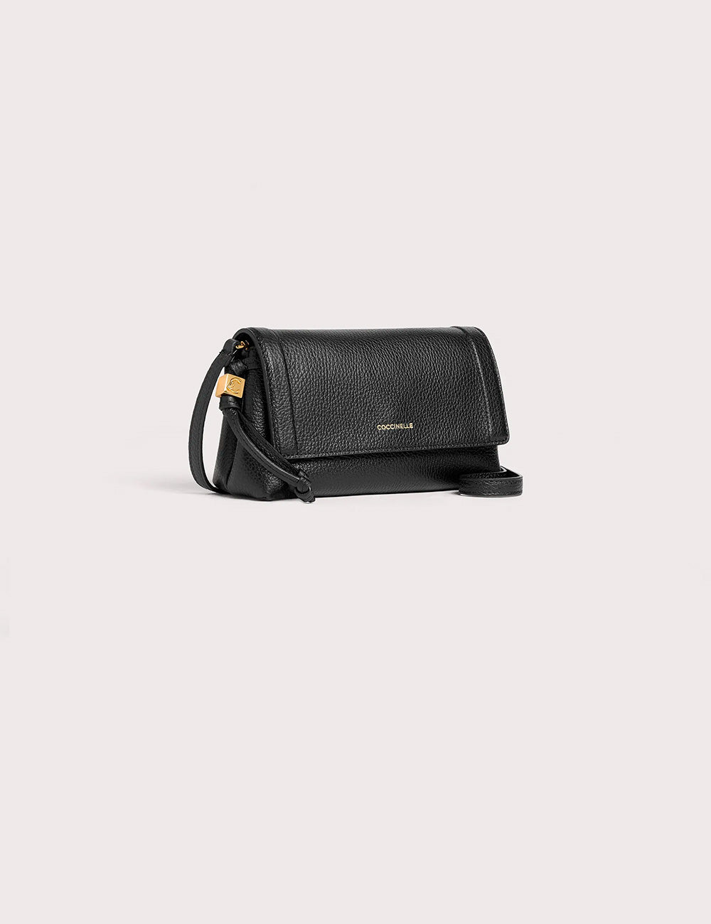 Coccinelle Thess Mini noir borsa tracolla in pelle nera con texture e dettagli oro minimalista
