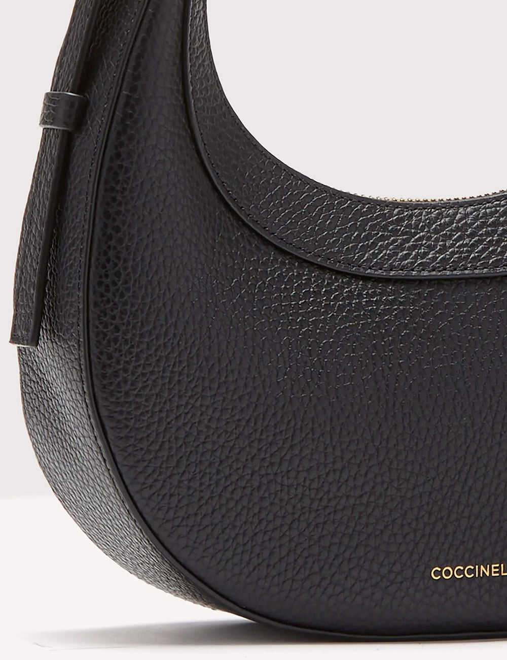 Coccinelle A Mano Whisper Noir