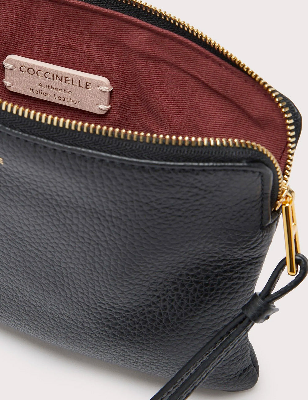 Coccinelle Alias Medium Noir