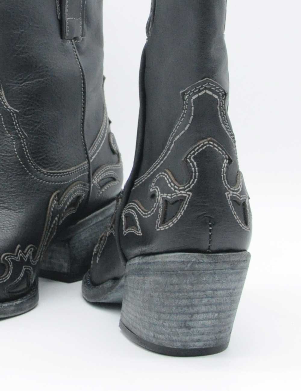 Curiosity Texan Low Arizona Black