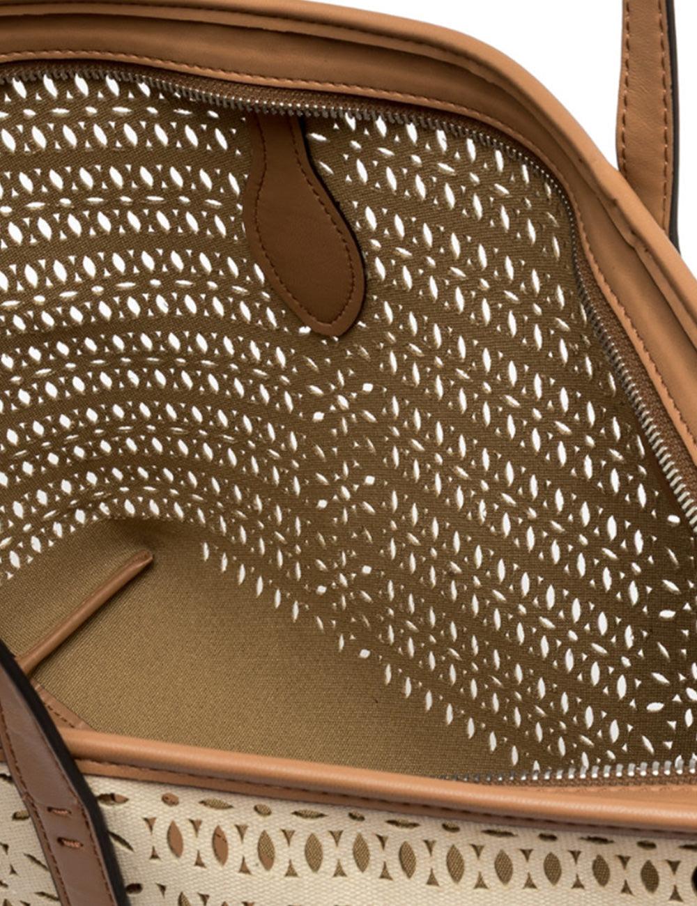 Borsa tote in pelle forata panna Gianni Chiarini Shopping Large Mashup con zip e manici coordinati