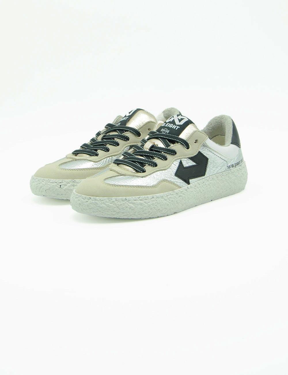 ID EIGHT Sneakers Uriduri Silver