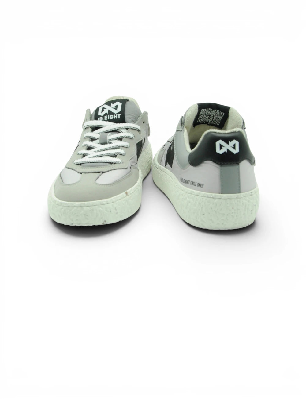 Sneaker basse id eight uriduri silent storm in grigio chiaro e nero con suola in gomma testurizzata e logo in eight su linguetta e tallone