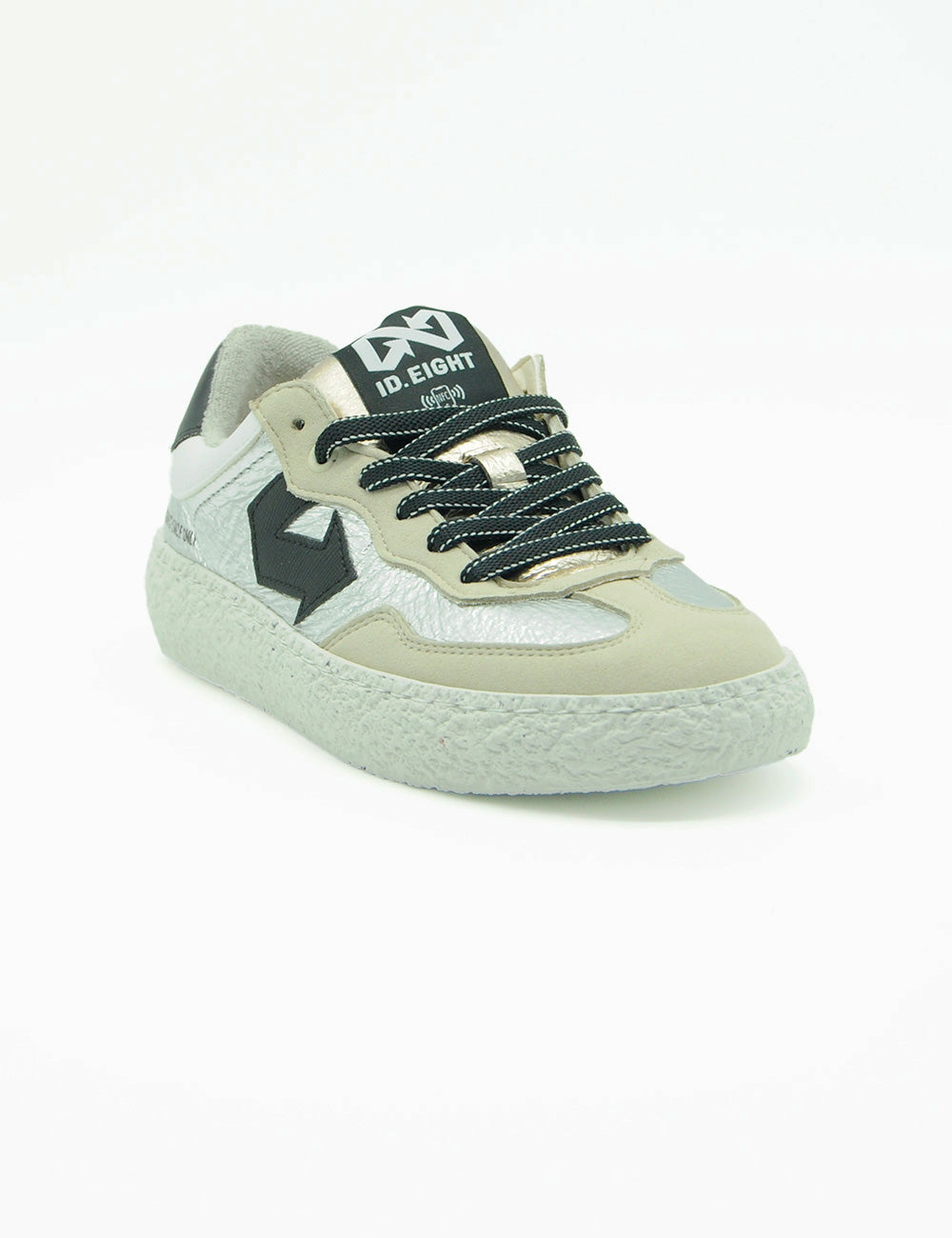 ID EIGHT Sneakers Uriduri Silver