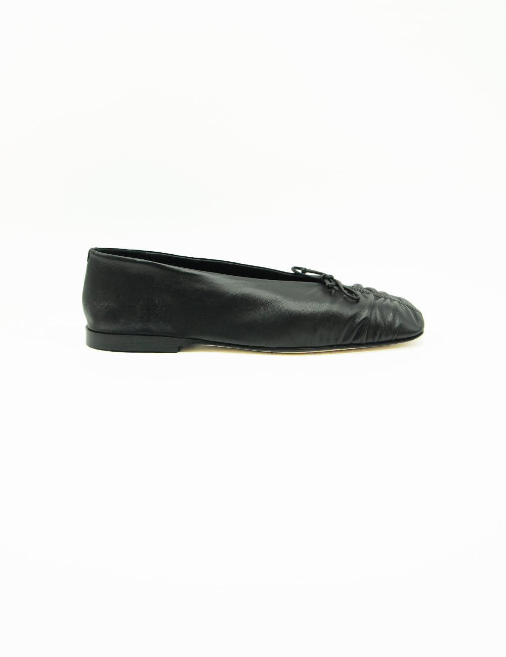 Ballerina Carin Nera JVAM nera in pelle con punta trapuntata e fiocco legato
