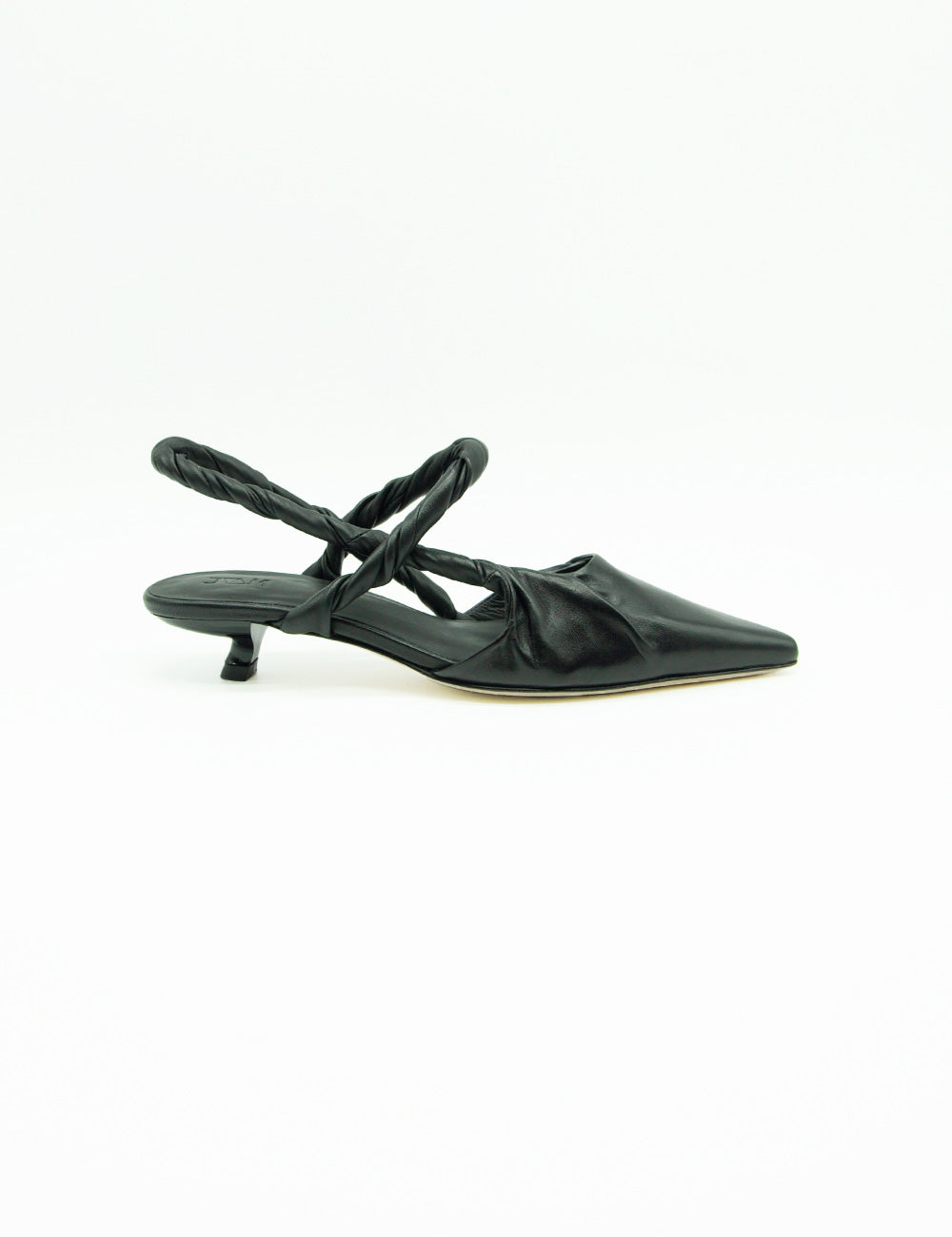 Scarpa slingback nera JVAM Gideon Nera in pelle con cinturino intrecciato e punta fina