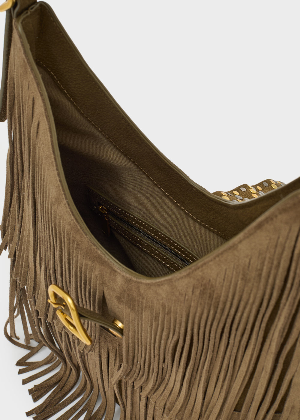 Borsa hobo nalì a spalla montana verde in suede marrone con frange, dettagli borchiati e hardware tono oro
