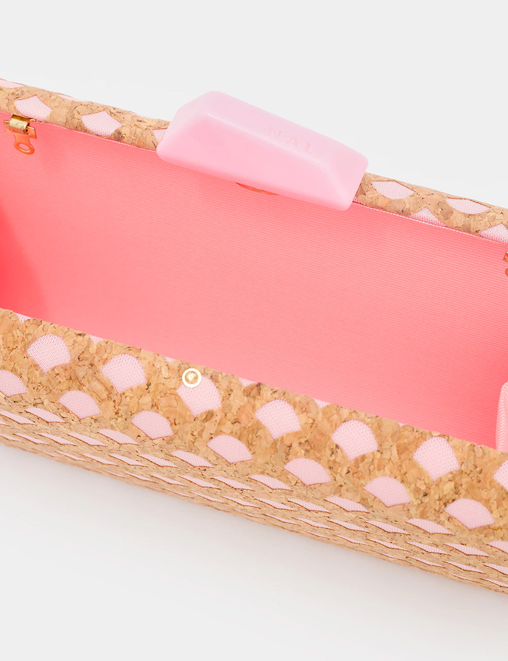 Clutch Nalì Nadia Rosa in sughero intrecciato con ritagli rosa conchiglia