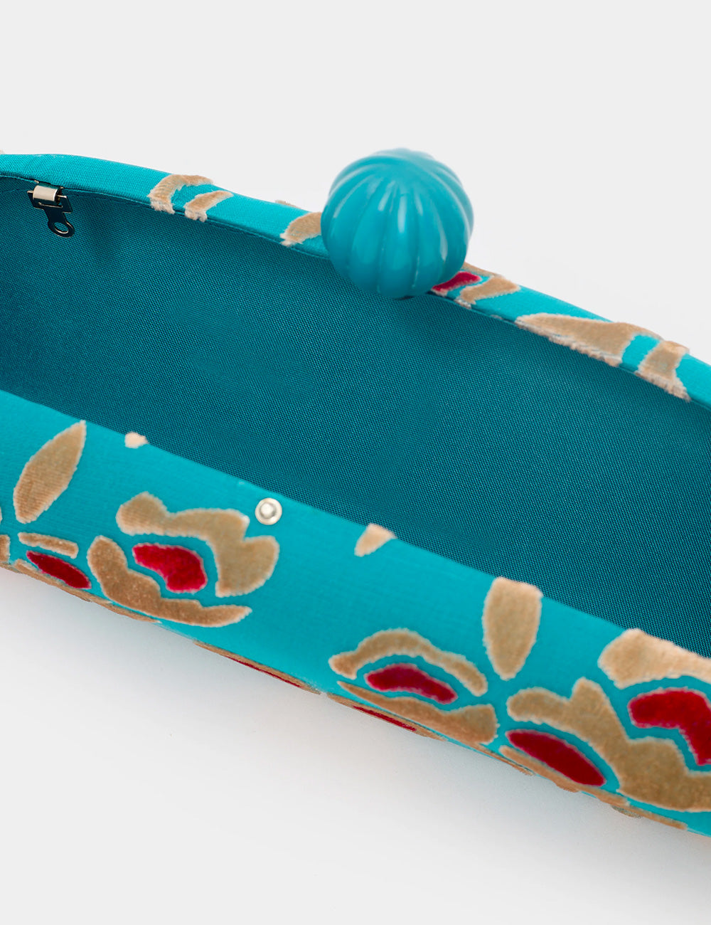 Clutch Nalì Margot Azzurra con motivo floreale teal e chiusura sferica turchese lucida