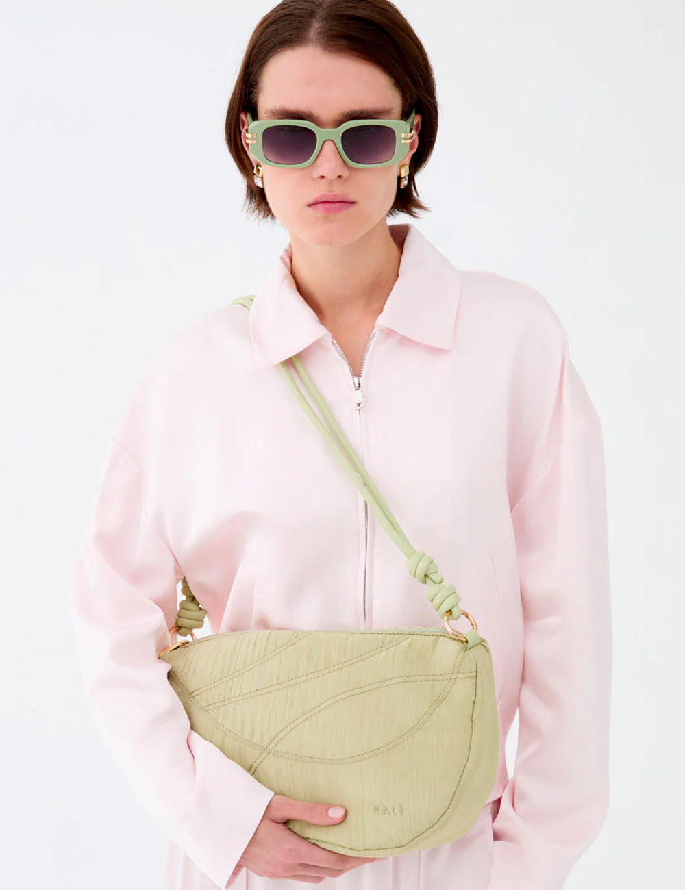 Borsa Nalì A Spalla Holly Verde pallido, trapuntata con tracolla intrecciata