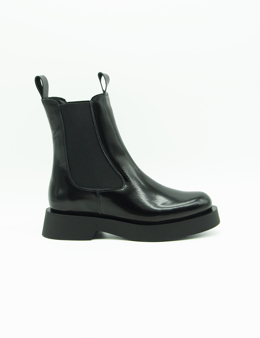 Stivale Chelsea in pelle nera patent Poesie Veneziane Beatles Nero con suola chunky e pannelli elastici laterali