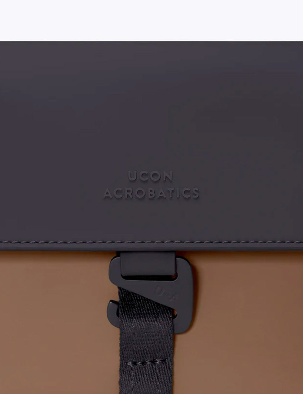 Ucon Acrobatics Tracolla Yuri