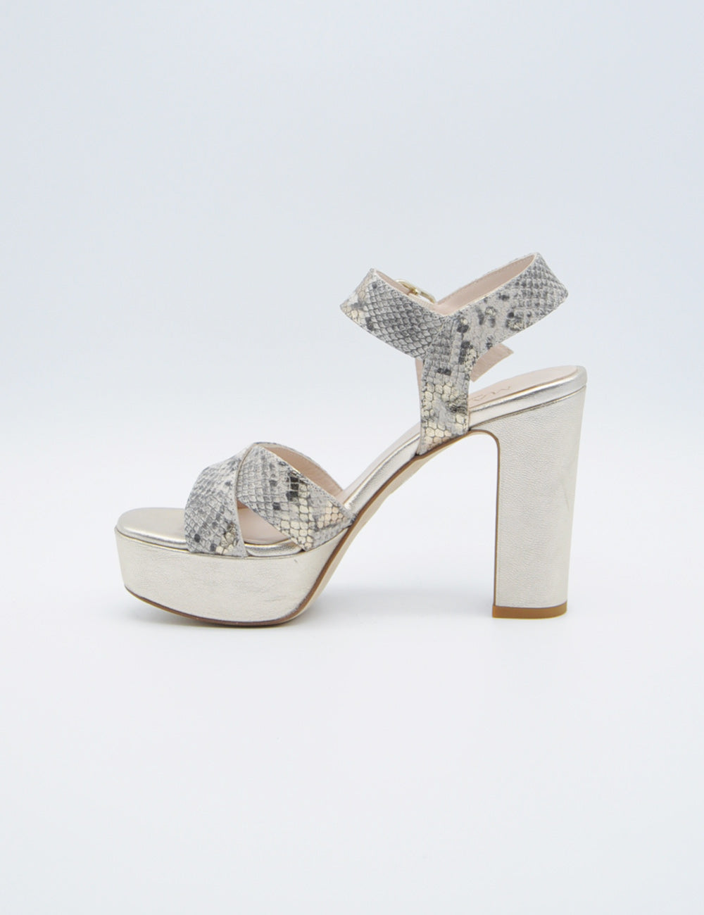 Marian Sandalo Real Camel