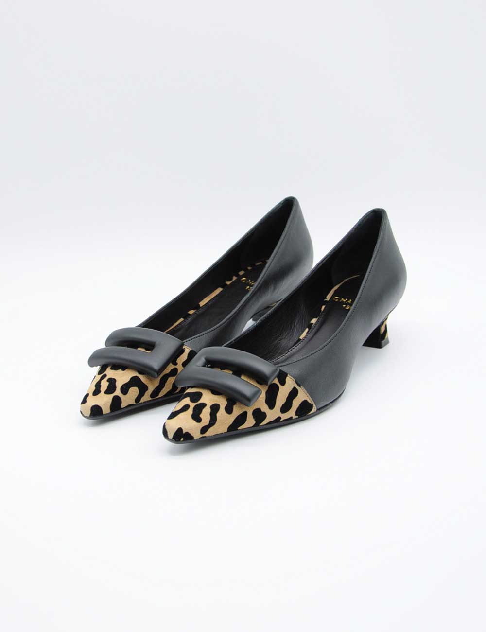 Chantal Black Spotted Pump