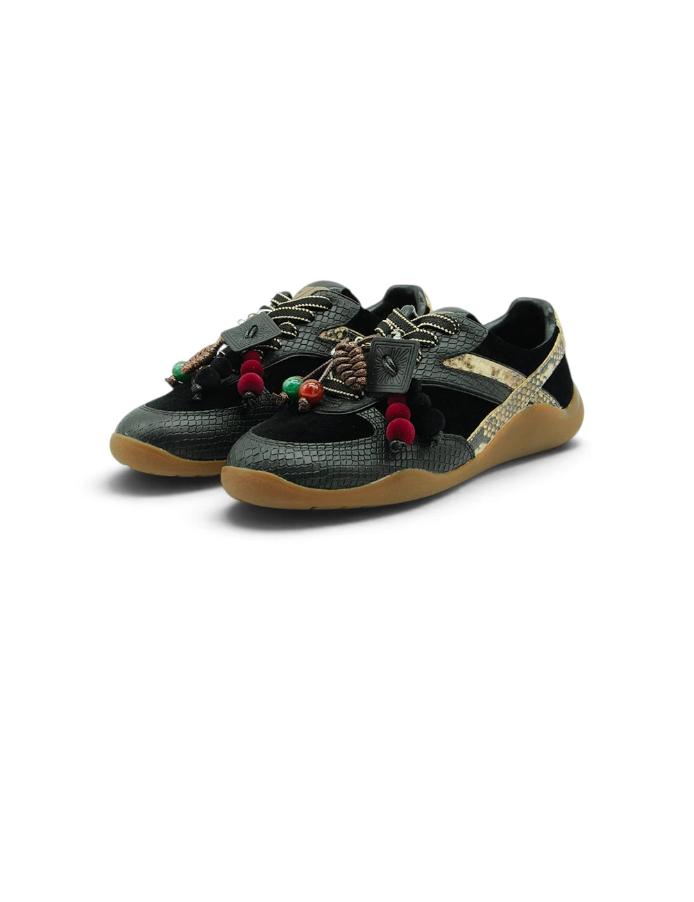 Sneakers 3p velvet black in pelle effetto pelle di serpente verde scuro con dettagli oro pompon rossi e verdi e suola in gomma beige