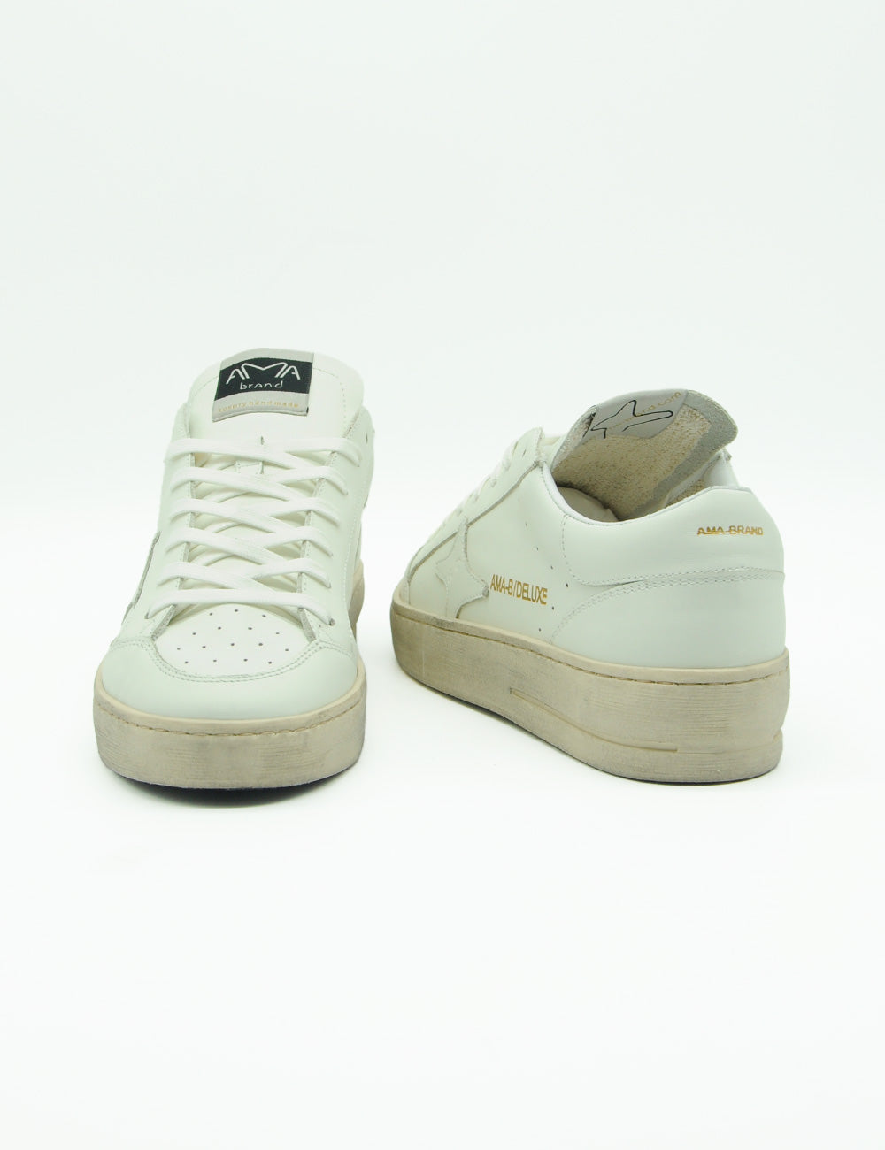 Ama Brand Sneakers White