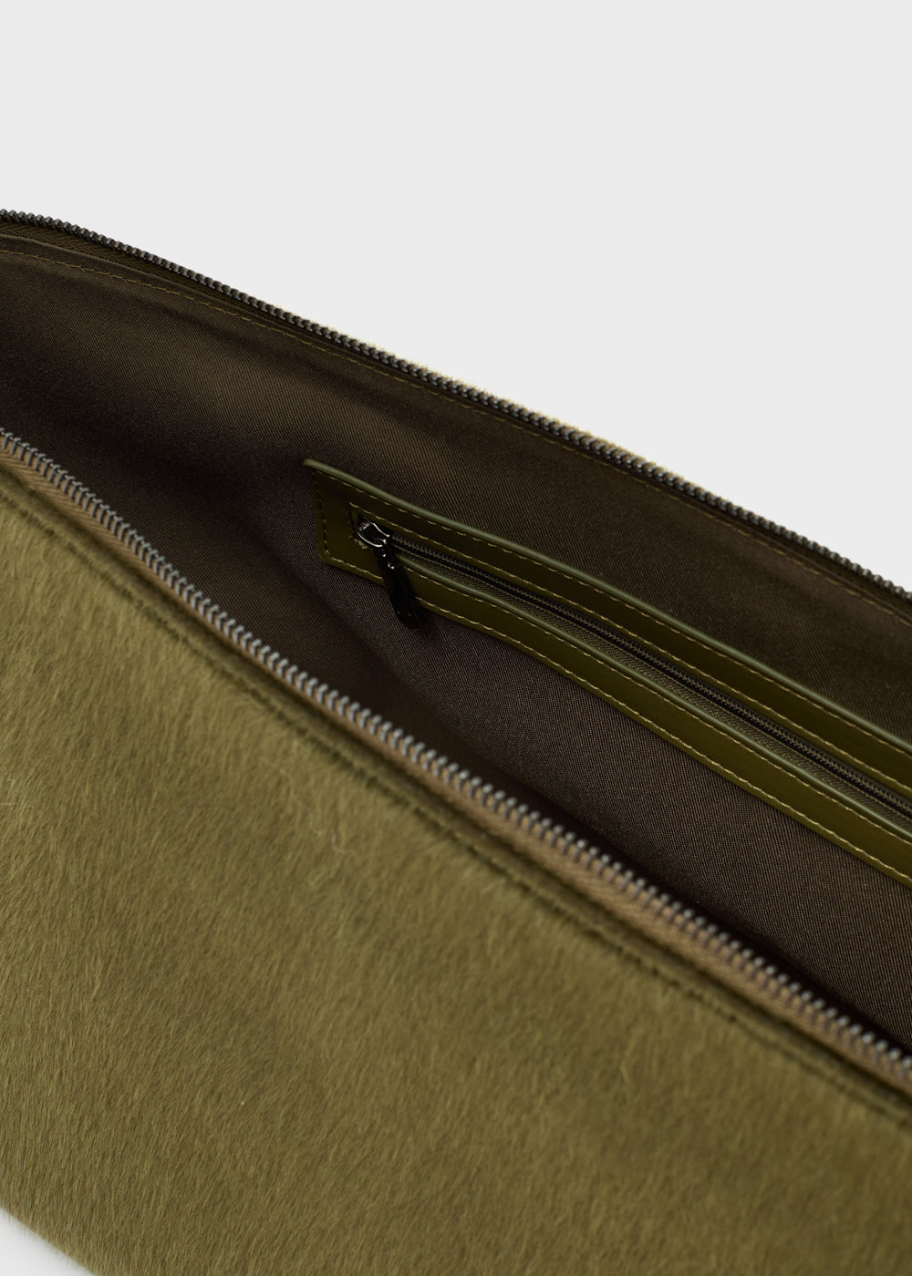 Nalì maxi clutch catherine verde in tela canvas verde oliva con cerniera coordinata e tasca interna