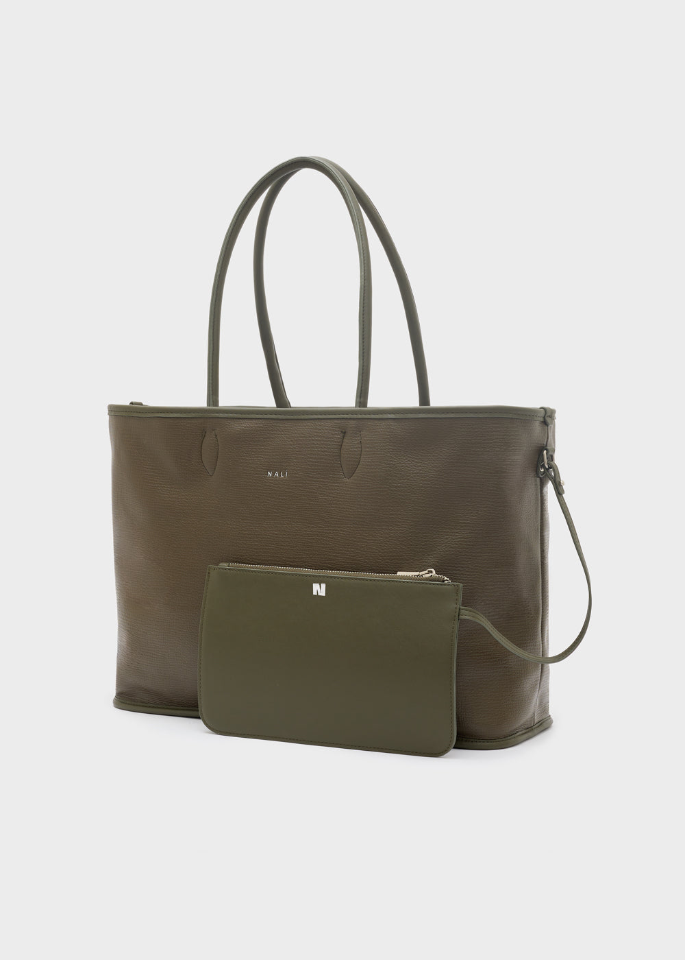 Olive green leather tote bag with matching wristlet featuring minimalist branding nalì a spalla kassydy double verde
