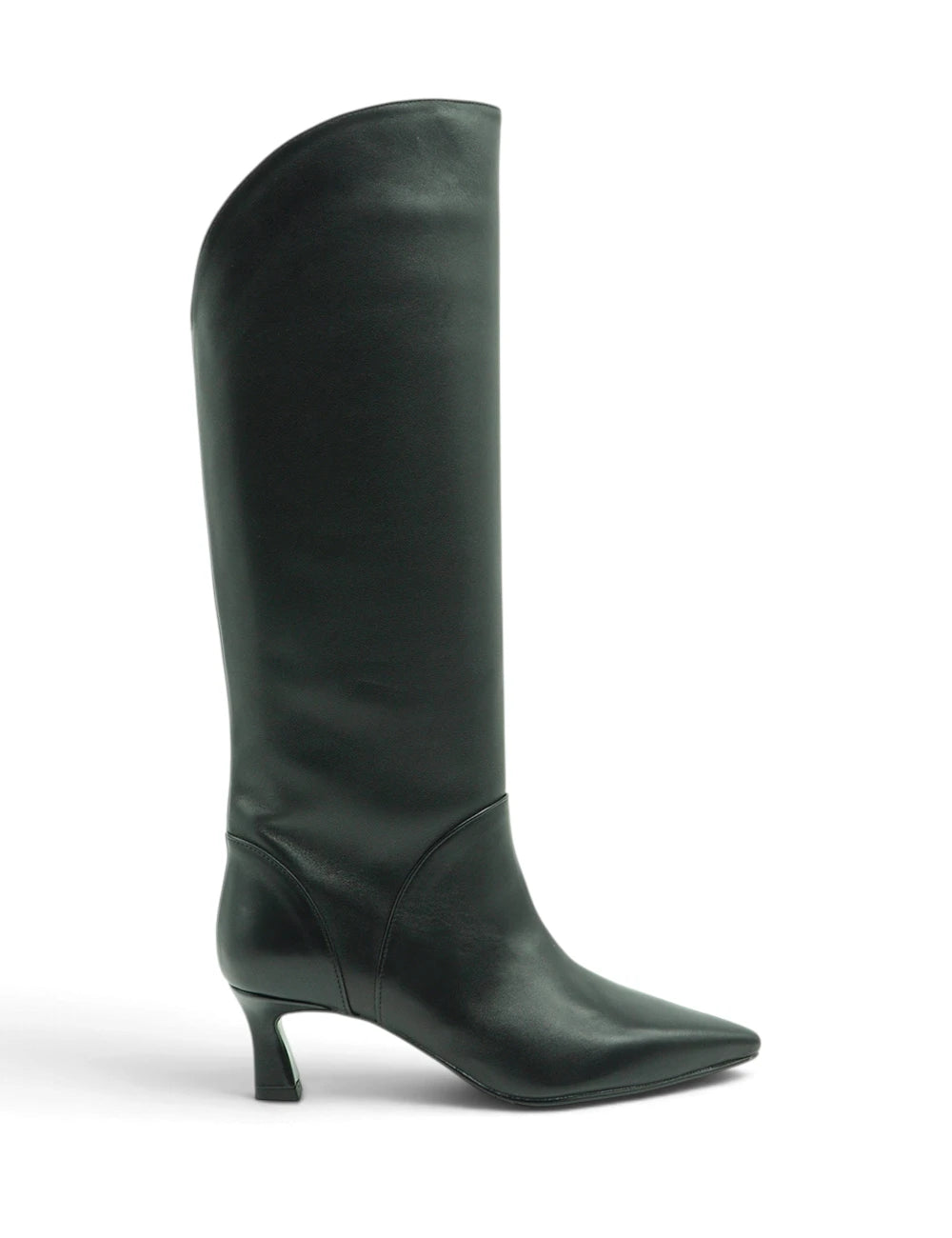 Bianca di stivale nero black leather knee-high boot with pointed toe and low block heel