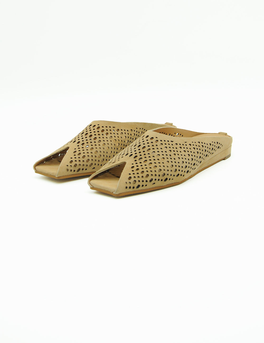 Mule flat Bianca Di Camel in pelle beige forata, suola piatta, open-toe