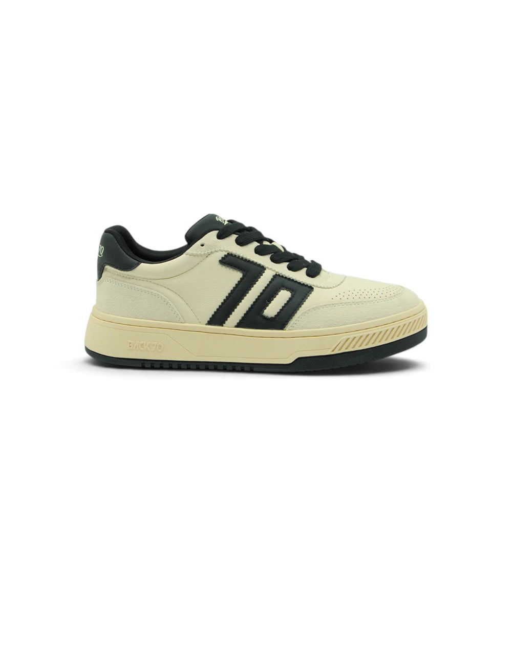 Scarpa back 70 low-top color burro con logo 70 nero e lacci neri per uno stile casual e vintage