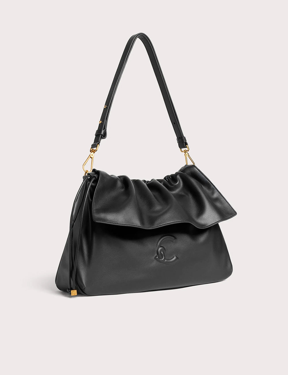 Coccinelle Lidia medium noir borsa a spalla in pelle nera con patta arricciata e dettagli oro tono