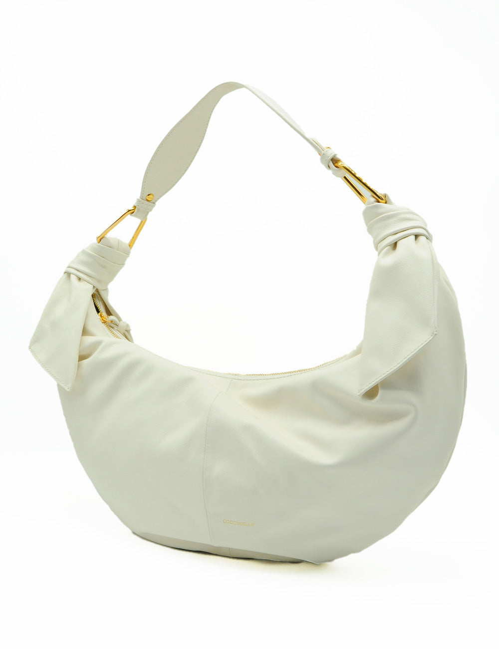 Borsa hobo grande Furoshiki Pearl Coccinelle in pelle avorio con hardware oro e nodo