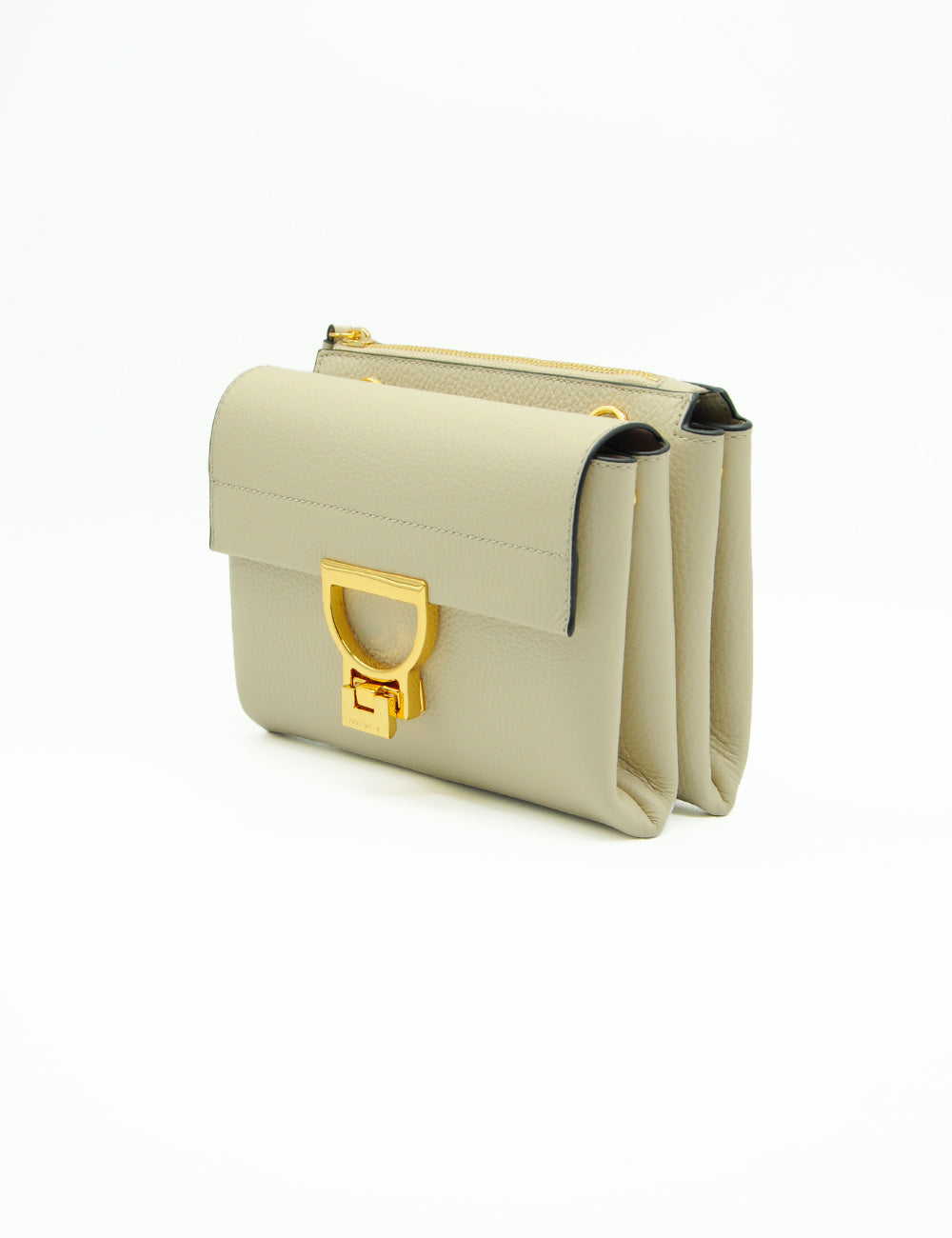 Piccola clutch Coccinelle Arlettis Sandshell in pelle beige con chiusura dorata a D e bordi neri