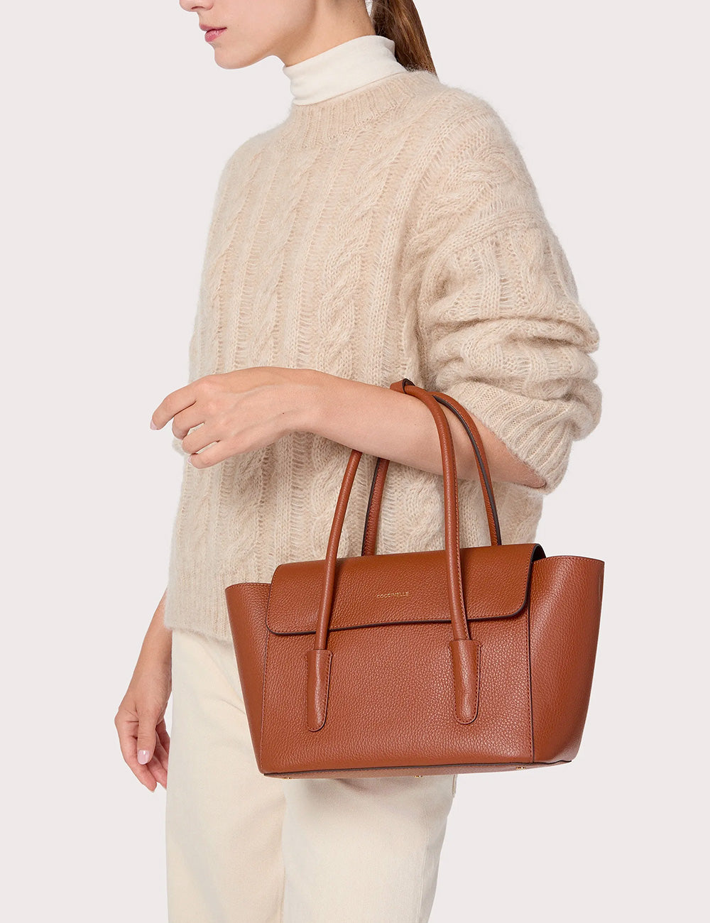 Coccinelle Double Beat Medium Cognac
