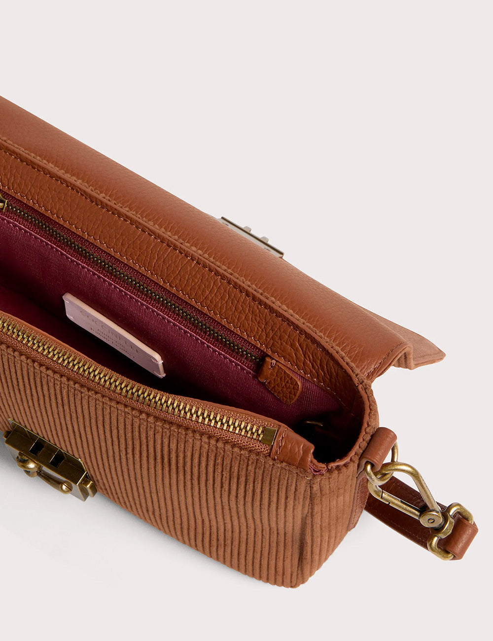 Coccinelle c-me lock medium cognac borsa a tracolla in velluto a coste cognac con chiusura dorata e tracolla in pelle abbinata