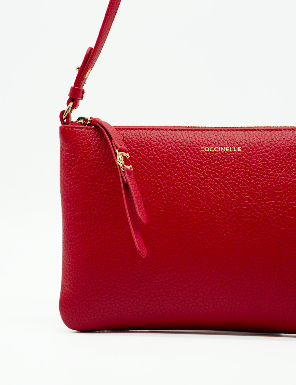 Borsa Coccinelle C-Easy Mini Scarlet in pelle rossa vibrante con hardware dorato