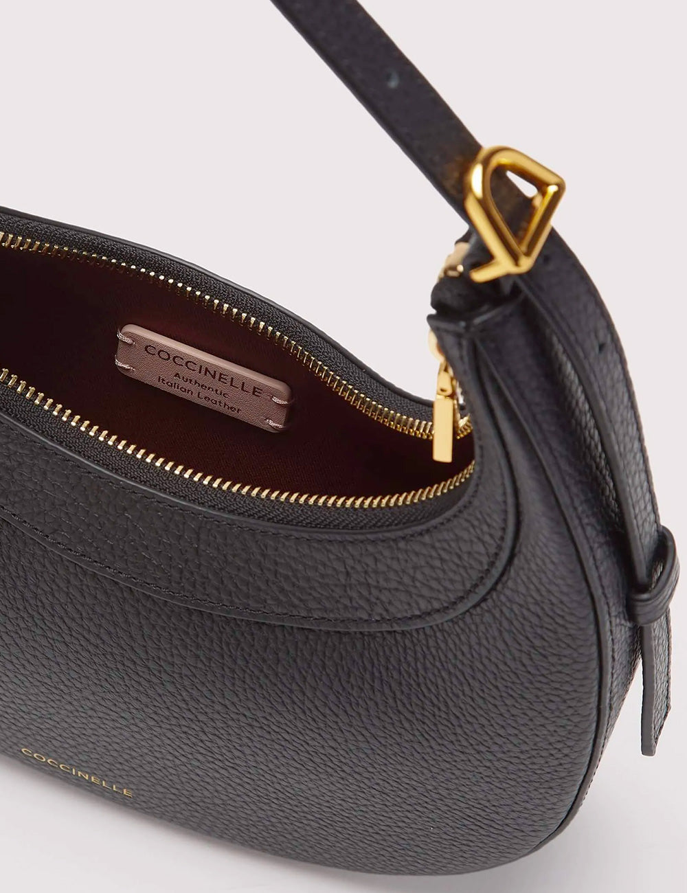 Coccinelle Hobo Whisper Nera