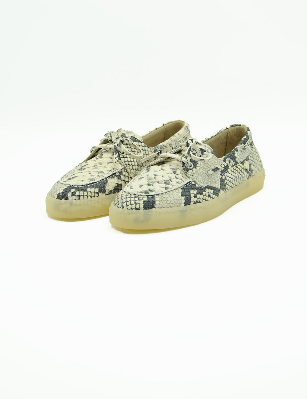 Sneakers Copenhagen Mocassino Boat Snake Cream in pelle beige-grigio pitone con suola trasparente
