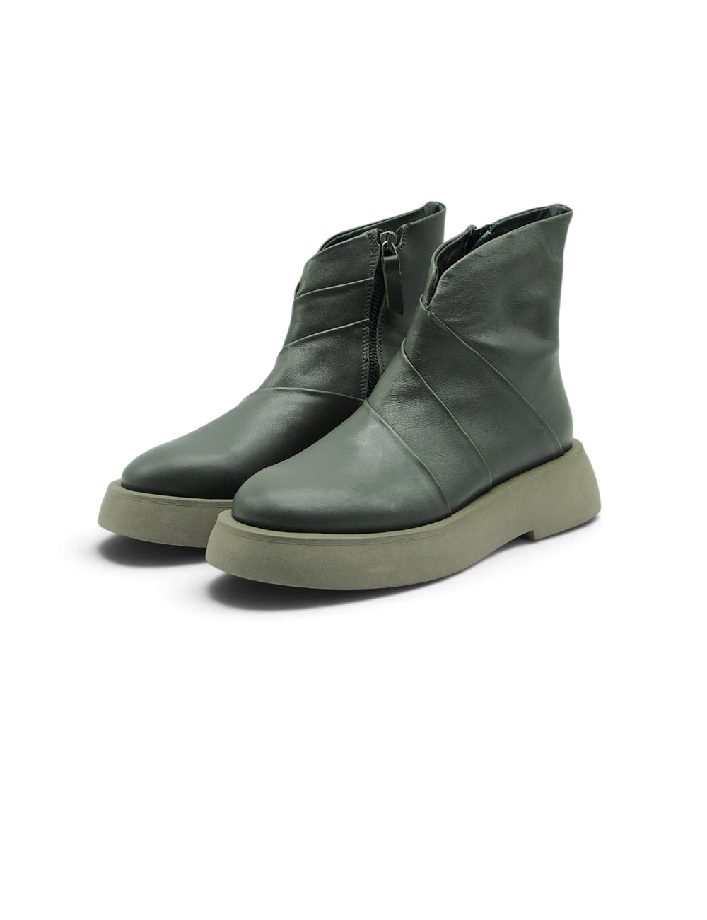 Dark olive green leather ankle boots ernesto dolani stivaletto bosco with chunky light gray rubber sole and diagonal stitching