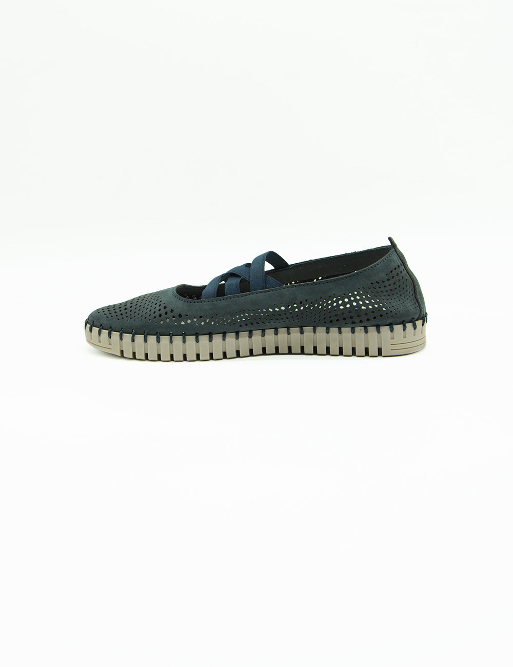 Frau Slip On Nabuk Blu: perforato verde scuro con lacci blu e suola beige righe