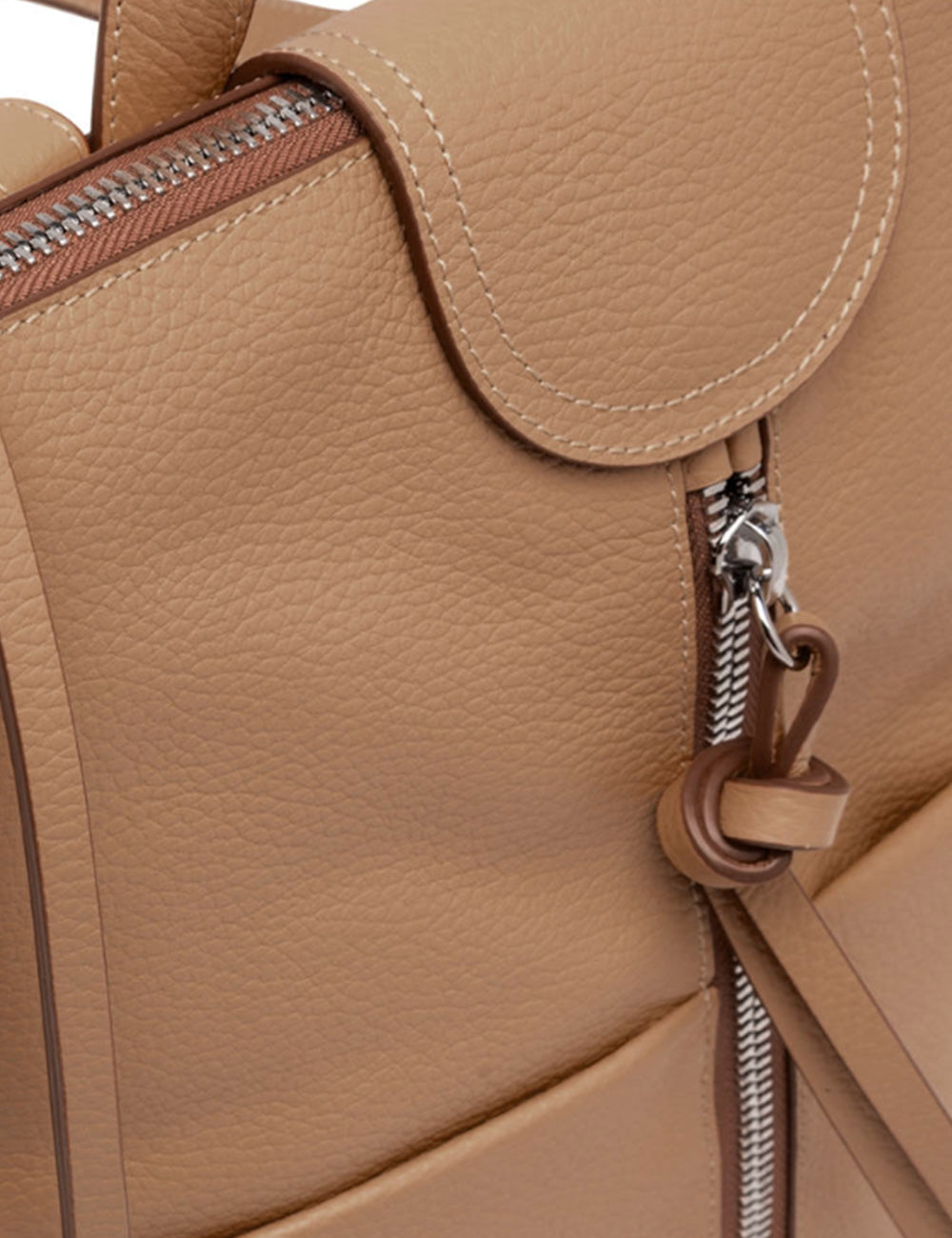 Zaino in pelle beige Gianni Chiarini Giada Clay con zip argento