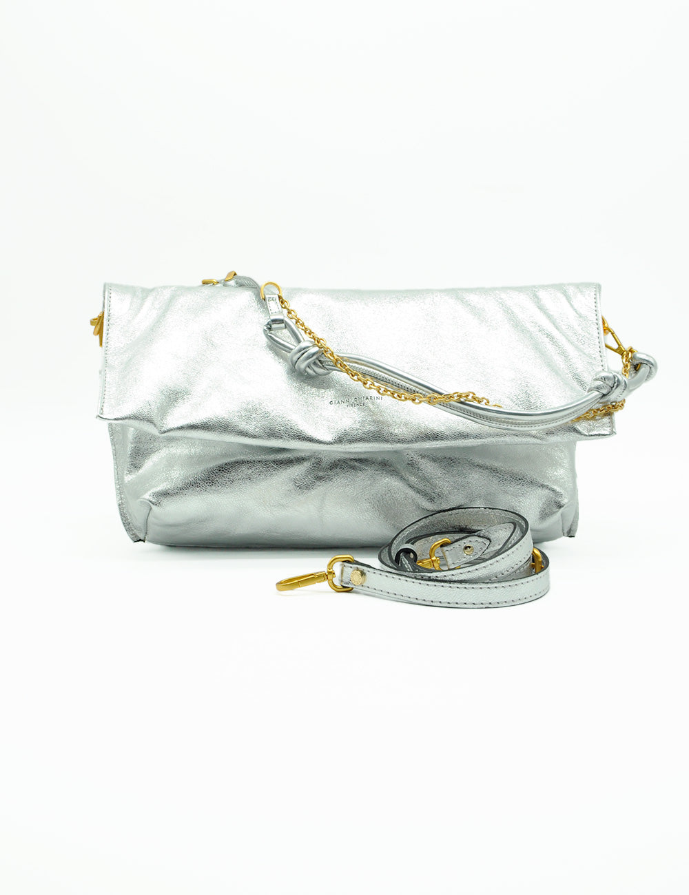 Clutch in pelle silver metallizzata Gianni Chiarini Fanny Argento con catena oro