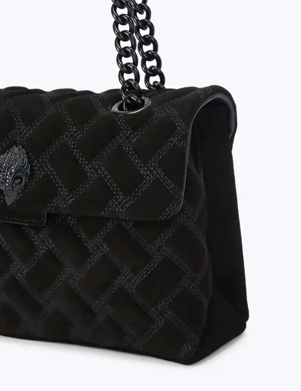 Borsa kurt geiger kensington drench nera in velluto trapuntato con tracolla a catena e logo impresso