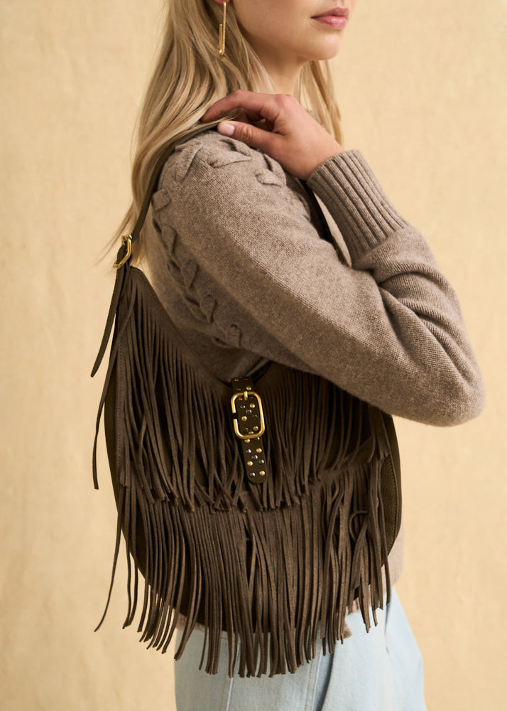 Borsa a spalla nalì montana verde in suede marrone con nappine fibbia dorata e dettaglio tracolla intrecciata