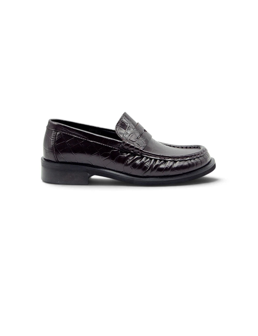 Loafer nero in pelle effetto coccodrillo con finitura lucida e design slip-on classico modello poewe mocassino bordeaux