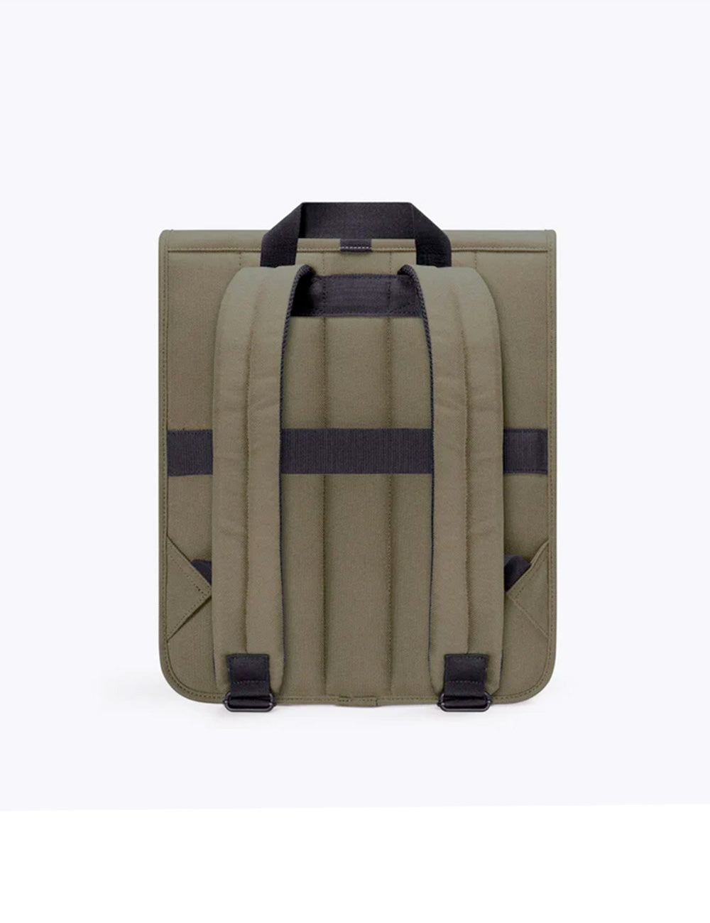 Zaino olive green in tela con cuciture rinforzate e spallacci neri ucon acrobatics kato olive dark sand