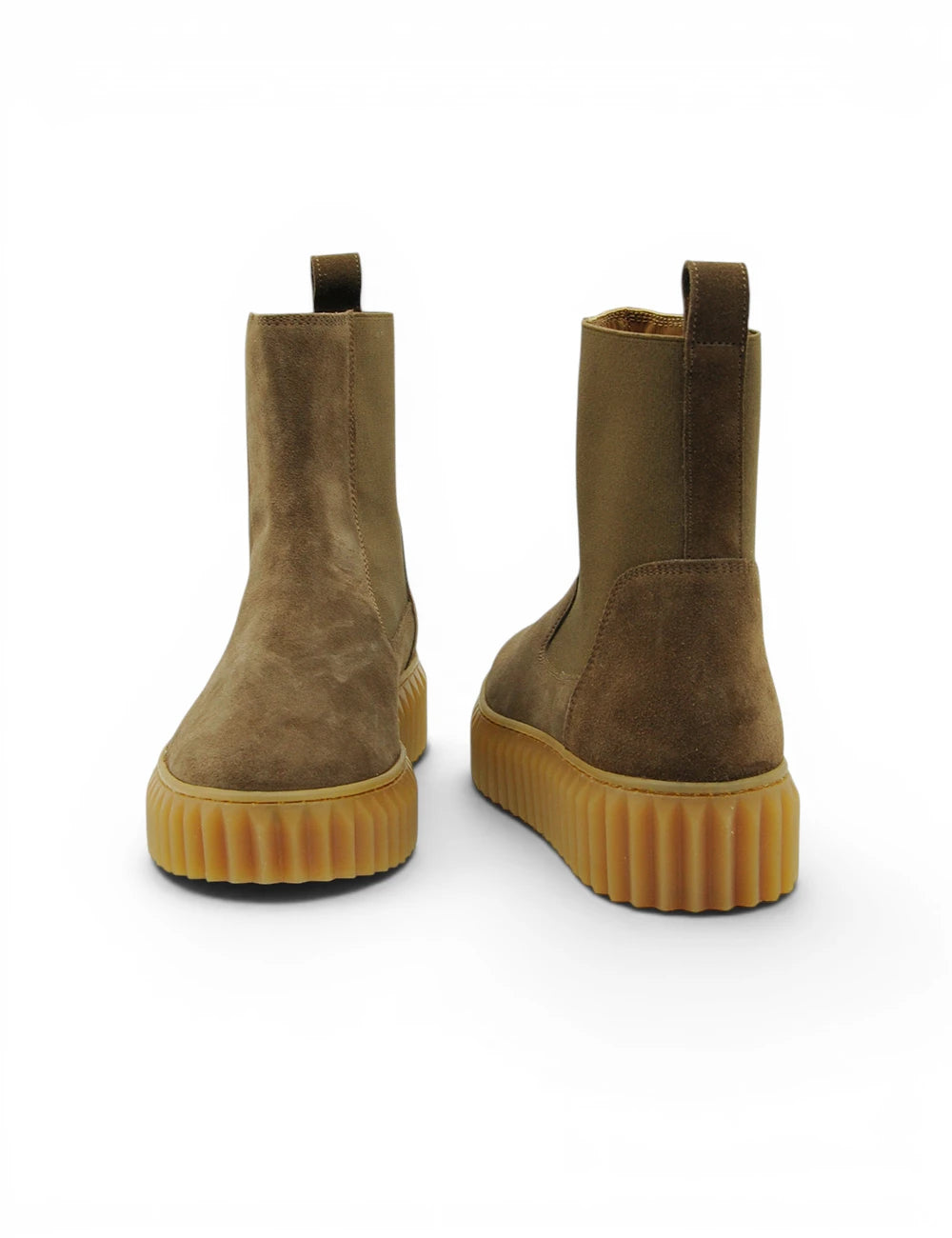Brown suede chelsea boots voile blanche chelsea beth chocolate with chunky ribbed yellow rubber sole